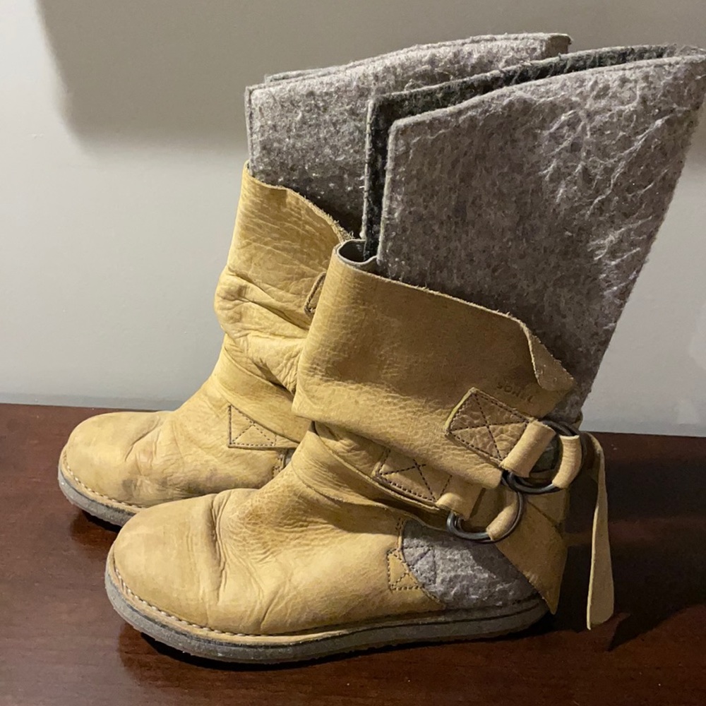 Women’s Sorel Boots